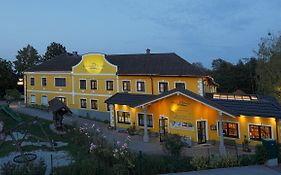 Perbersdorfer Heuriger